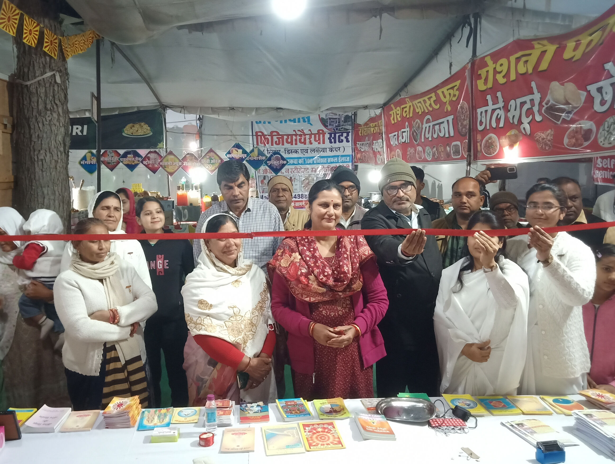 मारवाड़ी  मेले में ब्रह्माकुमारीज पिलानी सेंटर कि और से  राजयोग मेडिटेशन की 7 दिवसीय  प्रदर्शनी आयोजित की गई।